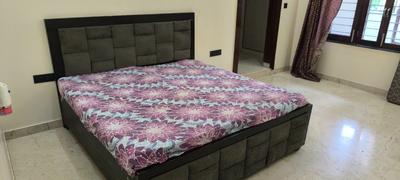 Bedroom Image of 2250 Sq.ft 2 BHK Builder Floor for rent in Sector 11 Faridabad for Rs. 31000