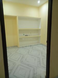 Bedroom Image of 1500 Sq.ft 3 BHK Apartment / Flat for rent in Shivpur Varanasi for Rs. 9000