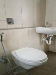 Common Bathroom Image of 430 Sq.ft 1 BHK Apartment / Flat for rent in Kohinoor Viva City, Dhanori Pune for Rs. 18000