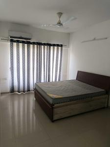 Bedroom Image of 1700 Sq.ft 3 BHK Apartment / Flat for rent in Adani The Meadows, Shantigram Ahmedabad for Rs. 35000
