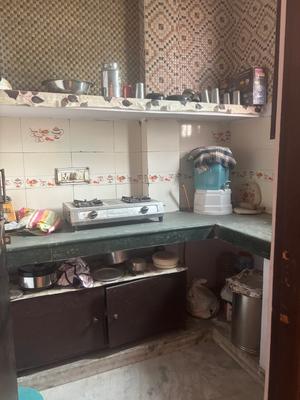 Kitchen Image of 450 Sq.ft 2 BHK Builder Floor for rent in Sitapuri New Delhi for Rs. 20000