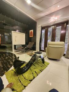 Image of 6750 Sq.ft 5 BHK Villa for sale in Prahlad Nagar, Ahmedabad for Rs. 83100000