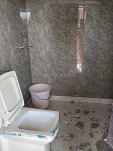 Bathroom Image of 650 Sq.ft 1 RK Independent House for rent in Kalkaji New Delhi for Rs. 16000