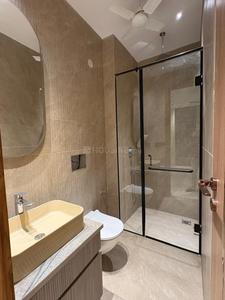 Bathroom Image of 1800 Sq.ft 3.5 BHK Builder Floor for sale in DLF City Phase 1, DLF Phase 1 Gurgaon for Rs. 34500000