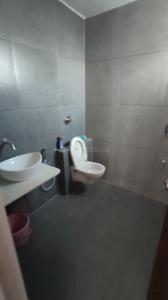 Bathroom Image of 1700 Sq.ft 3 BHK Apartment / Flat for rent in Ramya Sky, Vemali Vadodara for Rs. 35000