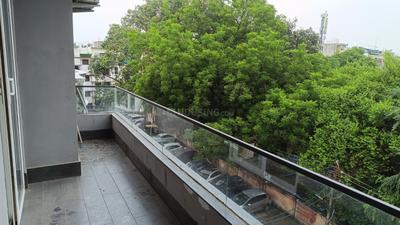 Balcony Image of 1250 Sq.ft 3 BHK Builder Floor for sale in Safdarjung Enclave New Delhi for Rs. 47500000