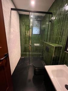 Image of 1250 Sq.ft 2 BHK Apartment / Flat for rent in Lavelle Road, Bengaluru for Rs. 300000