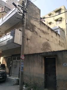 Image of 1550 Sq.ft Residential Plot / Land for sale in Sector 11 Rohini, New Delhi for Rs. 77500000