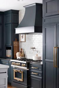 Kitchen Image of 1000 Sq.ft 2 BHK Apartment / Flat for sale in Cosmos Cosmopolis, Andheri West Mumbai for Rs. 26000000