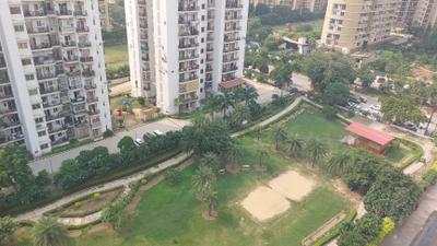Image of 1340 Sq.ft 3 BHK Apartment / Flat for rent in Maxblis White House, Sector 75, Noida for Rs. 36000