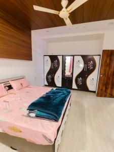 Bedroom Image of 3500 Sq.ft 4 BHK Villa for rent in Harni Vadodara for Rs. 35000