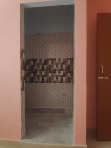 Bathroom Image of 939 Sq.ft 2 BHK Apartment / Flat for sale in Divya Vishnupriya, Bhadreswar Hooghly for Rs. 2348000