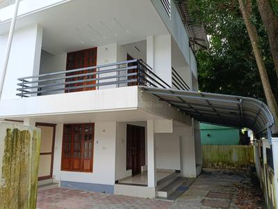 Bedroom Image of 3378 Sq.ft 6 BHK Independent House for sale in Elamakkara Kochi for Rs. 18000000