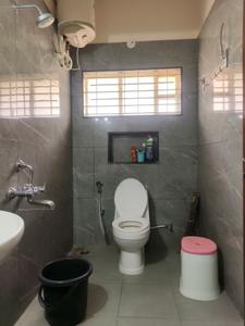 Common Bathroom Image of 2000 Sq.ft 3 BHK Independent House for rent in Virupakshapura Bengaluru for Rs. 45000