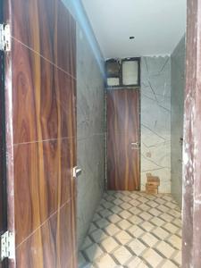 Common Bathroom One Image of 1350 Sq.ft 3 BHK Builder Floor for sale in Vaishali Ghaziabad for Rs. 9500000