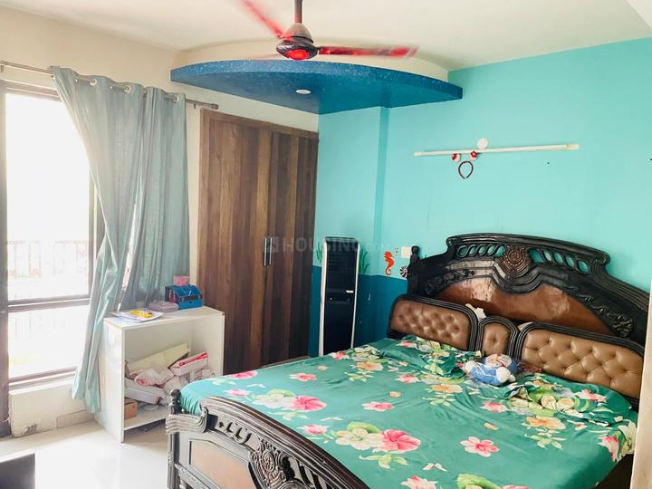 Logix Blossom County Main Image 1