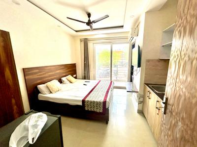 Bedroom Image of 1000 Sq.ft 1 RK Independent House for rent in Sector 49 Gurgaon for Rs. 15000