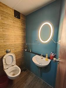 Bathroom Image of 650 Sq.ft 2 BHK Apartment / Flat for sale in Lodha Crown, Thane West Thane for Rs. 9700000