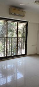 Hall Image of 1200 Sq.ft 3 BHK Apartment / Flat for sale in Vile Parle West Mumbai for Rs. 50000000