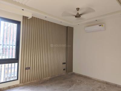 Bedroom Image of 2700 Sq.ft 4 BHK Builder Floor for sale in Greater Kailash II New Delhi for Rs. 110000000