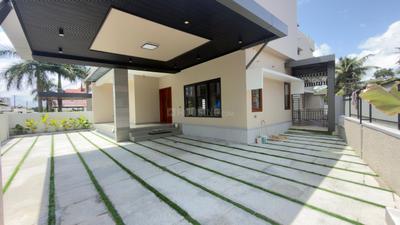 Image of 3700 Sq.ft 4 BHK Independent House for sale in Kangarappady, Kochi for Rs. 29500000