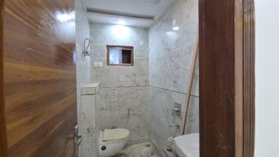 Image of 720 Sq.ft 2 BHK Builder Floor for sale in Mukherjee Nagar, New Delhi for Rs. 8700000