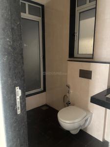 Bathroom Image of 670 Sq.ft 2 BHK Apartment / Flat for rent in Thane West Thane for Rs. 47000