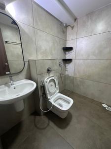 Image of 575 Sq.ft 1 BHK Apartment / Flat for rent in Vyttila, Kochi for Rs. 35000
