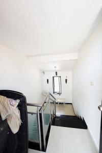 Hall Image of 2610 Sq.ft 4 BHK Independent House for sale in South Bopal Ahmedabad for Rs. 47900000