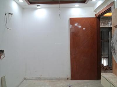 Living Room Image of 1000 Sq.ft 2 BHK Apartment / Flat for sale in Sector 72 Noida for Rs. 3900001