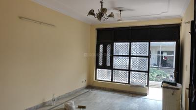 Living Room Image of 1552 Sq.ft 2 BHK Builder Floor for rent in Sector 40 Gurgaon for Rs. 33000