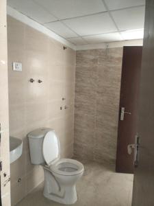 Common Bathroom Image of 1600 Sq.ft 3.5 BHK Apartment / Flat for sale in Terrace Homes, Noida Extension Greater Noida for Rs. 12300000