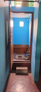Bathroom Image of 1450 Sq.ft 3 BHK Independent House for rent in Vasundhara Ghaziabad for Rs. 18000