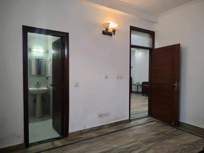 Bedroom Image of 1000 Sq.ft 2 BHK Builder Floor for rent in Chhattarpur New Delhi for Rs. 27000