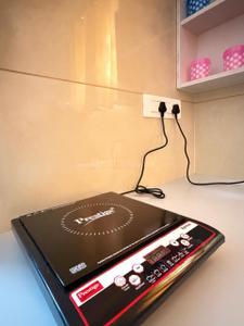 Bedroom Image of 300 Sq.ft 1 RK Apartment / Flat for rent in Vyttila Kochi for Rs. 14000