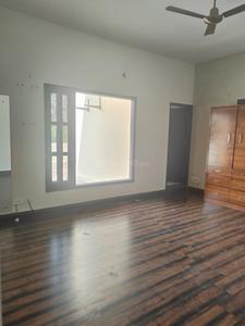 Bedroom Image of 2000 Sq.ft 3 BHK Builder Floor for rent in Sector 33 Chandigarh for Rs. 80000