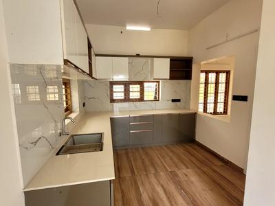 Kitchen Image of 2650 Sq.ft 4 BHK Independent House for sale in Thevakkal Kochi for Rs. 14000000