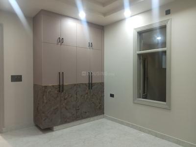 Bedroom Image of 1800 Sq.ft 4 BHK Builder Floor for sale in Shahdara New Delhi for Rs. 18000000