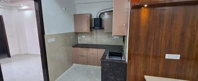 Kitchen Image of 850 Sq.ft 2 BHK Apartment / Flat for sale in Vijay Nagar Ghaziabad for Rs. 5850000
