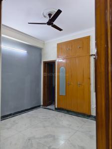 Bedroom Image of 1300 Sq.ft 2 BHK Builder Floor for rent in Sector 50 Noida for Rs. 32000