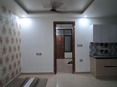 Living Room Image of 900 Sq.ft 2 BHK Apartment / Flat for sale in JMD Vinayak Heights, Sector 74 Noida for Rs. 4000000
