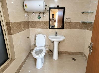 Image of 450 Sq.ft 1 RK Studio for rent in Supertech Ecociti, Sector 137, Noida for Rs. 21000