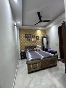 Bedroom Image of 900 Sq.ft 3 BHK Builder Floor for sale in Shahdara New Delhi for Rs. 8500000