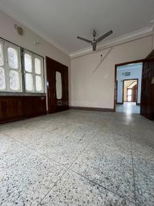 Hall Image of 2000 Sq.ft 5 BHK Independent House for sale in South Dum Dum Kolkata for Rs. 16000000
