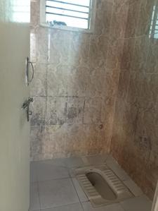 Bathroom Image of 381 Sq.ft 1 RK Independent House for rent in Murugeshpalya Bengaluru for Rs. 8500