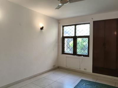Bedroom Image of 3000 Sq.ft 3 BHK Builder Floor for rent in Sector 17 Gurgaon for Rs. 60000
