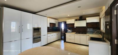 Kitchen Image of 4500 Sq.ft 5 BHK Apartment / Flat for sale in Solitaire Unity, Kondapur Hyderabad for Rs. 41500000