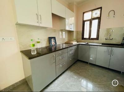 Kitchen Image of 2200 Sq.ft 3 BHK Builder Floor for rent in Palam Vihar Extension Gurgaon for Rs. 35000