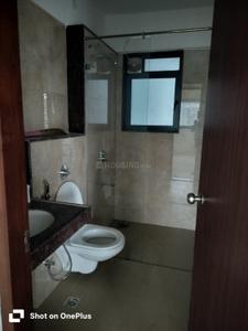 Bathroom Image of 1360 Sq.ft 3 BHK Apartment / Flat for rent in Amanora Elevate Tower 47, Hadapsar Pune for Rs. 52000