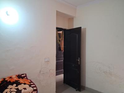 Bedroom Image of 1150 Sq.ft 2.5 BHK Apartment / Flat for sale in Gardenia Golf City Phase 4, Sector 75 Noida for Rs. 8245000